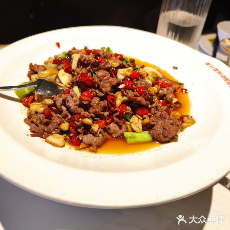 炊烟小炒黄牛肉