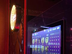 -温莎KTV(珠江路店)