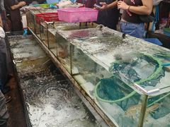-拉威海鲜市场