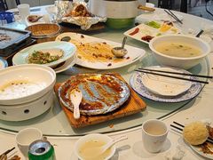 -梅利汴京烤鸭•开封豫菜地标店(铁北街店)