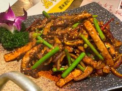 麻辣鱿鱼-冰川冷面·延边菜·炭烤串(观前店)