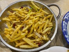 -江城燕子大排档(江汉路步行街店)