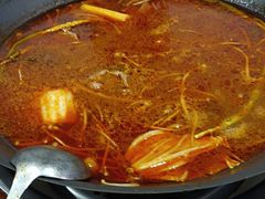 -黄潇洒老火锅(九眼桥宏济巷店)