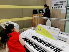 -雅马哈音乐中心 钢琴双排键鼓吉他(静安大融城店)