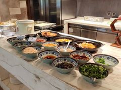 -筠咖啡西餐厅(上海国展宝龙丽筠酒店)