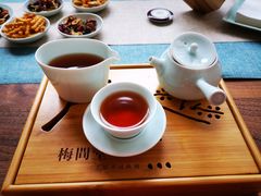 -梅间堂茶馆(绿地缤纷城店)