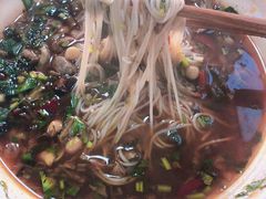 -杨家米粉(千禧公寓店)
