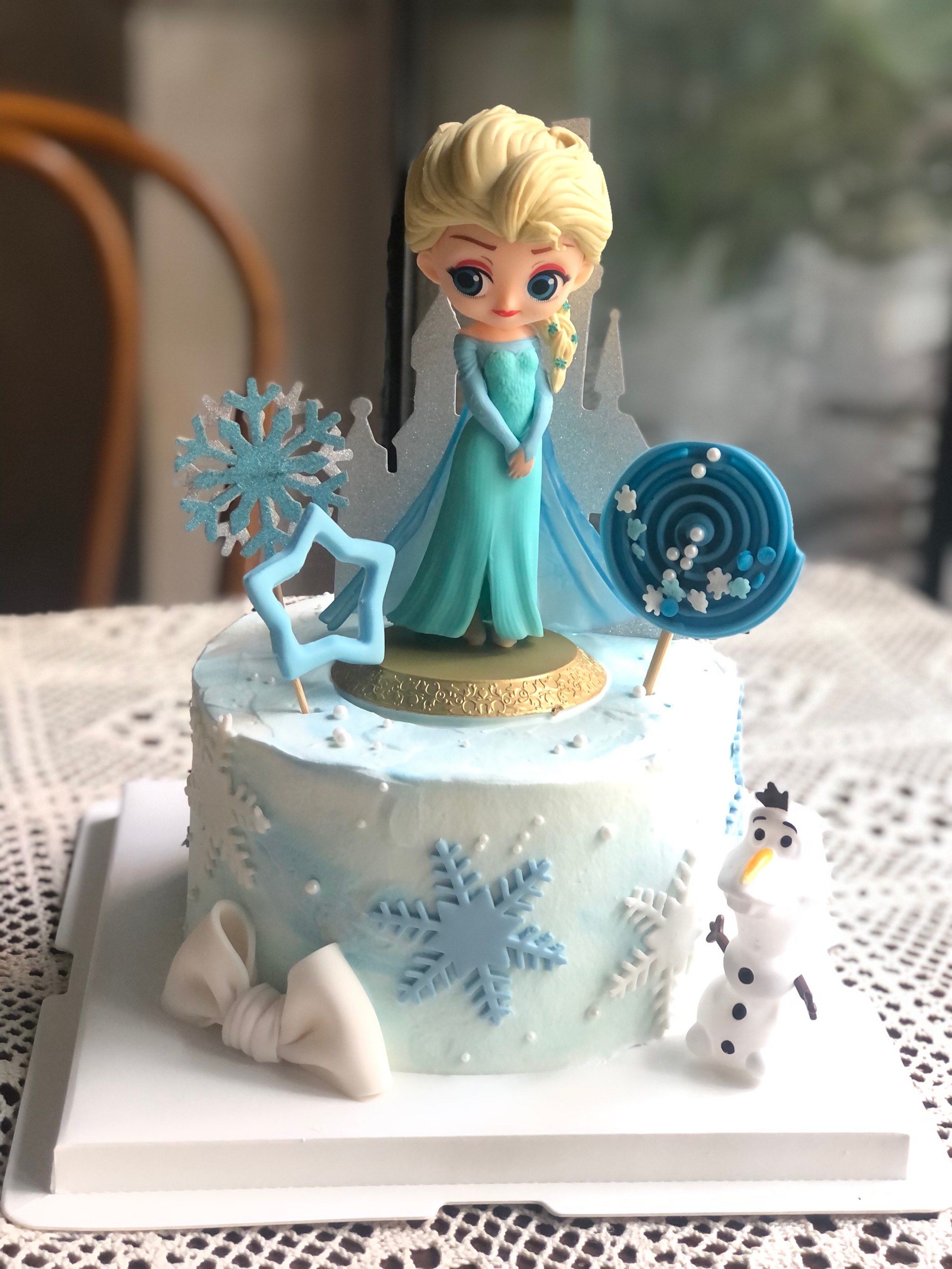 艾莎公主蛋糕