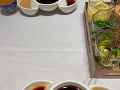 -红鼎豆捞·专注品质海鲜20年(宝丰路店)