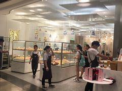 -奈雪的茶(市百一店)