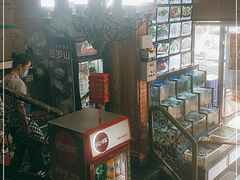 -老东镇啤酒屋海鲜加工·蒸汽海鲜·海鲜烧烤(台东店)