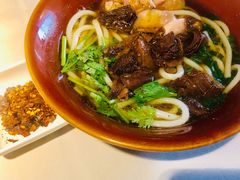 花溪牛肉粉-黔香阁(大上海时代广场店)