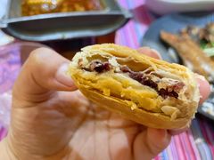 -香巴拉云南餐厅(华莱坞店)