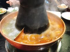 -楼外楼大刀肉传统火锅居(繁荣路店)