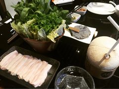 -官也街澳门火锅(新源里店)