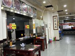 -牛一嘴·兰州牛肉面·大盘鸡(财富中心店)