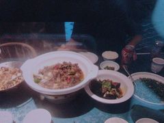 -呷湘厨·鱼汤捞饭·剁椒鱼头·辣椒炒肉(国家会展中心店)