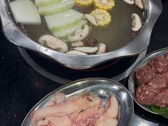-牛一煲美食(江高店)