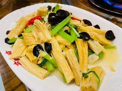 -亮欢寨(凯里总店)