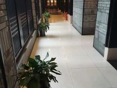 -丽华园(青少年宫店)