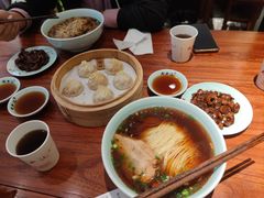 -裕兴记•蟹黄面馆(人民广场店)