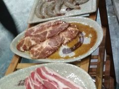 -哈哈碳都·牛肋条无限自助烤肉(台江万达店)