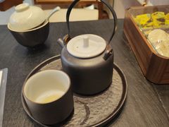 -灸春堂·艾灸·痛症·整脊连锁(之江银泰店)