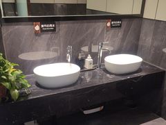 -香山湖渔家大院