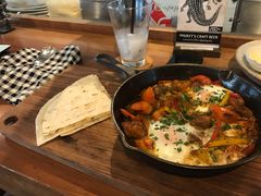 -ROAST coffee & eatery