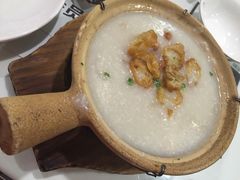 -新大咀港式茶餐厅(宝山万达店)