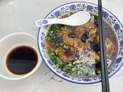 -伟记奥面馆(养育巷店)
