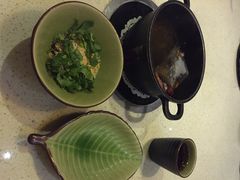 一叶一世界藏茶素食火锅(环球中心店)-一叶一世界•素食餐厅(环球中心店)