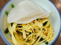 -明洞阿姨·韩式酱蟹烤肉·创意料理(方庄店)