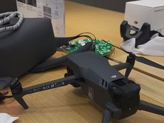 -DJI大疆(深圳华强北曼哈授权体验店)