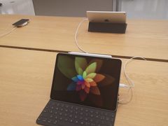 -Apple零售店(玄武湖店)