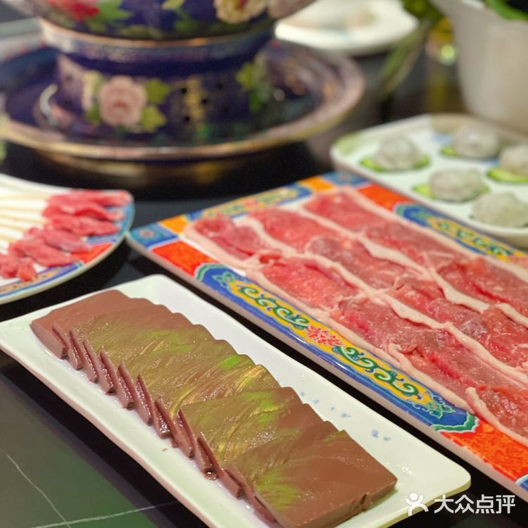 打卡魔都排名第一的羊肉火锅[礼花]京悦南门涮肉