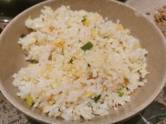 -肖肖酸萝卜鱼火锅(总店)