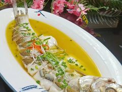 -亿江南新概念融合美食餐厅(管仲老街店)