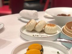 猫山王榴莲酥-东富酒家(龙湖西溪天街店)