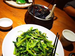-吴越荣记苏州菜·松鼠桂鱼100%活鱼现做(斜塘老街店)