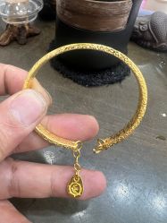 -烨麟黄金珠宝(和胤788广场一楼店)