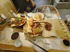 -吴家·非遗淮扬小馆(镇江万达广场店)