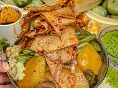 -李与白包子铺(桐梓林店)