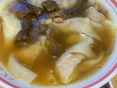 -八二小区抄手(龙湖上城天街店)