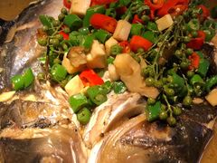 湄公鱼双椒孜然味-令狐冲·炭烤活鱼(宝龙店)