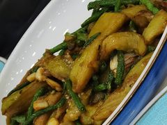 -大鸭梨烤鸭店(金顶街店)