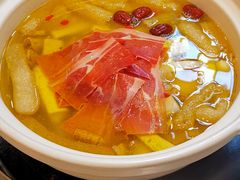 -滇福记天麻竹荪鸡火锅