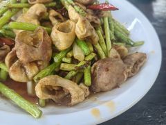 -曾氏肥肠馆(凯瑞雅居店)