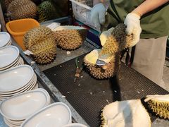 -争先鲜·蒸汽海鲜自助·鲜切牛肉