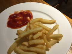 -Geneva日内瓦餐厅(西郊宝成花苑店)